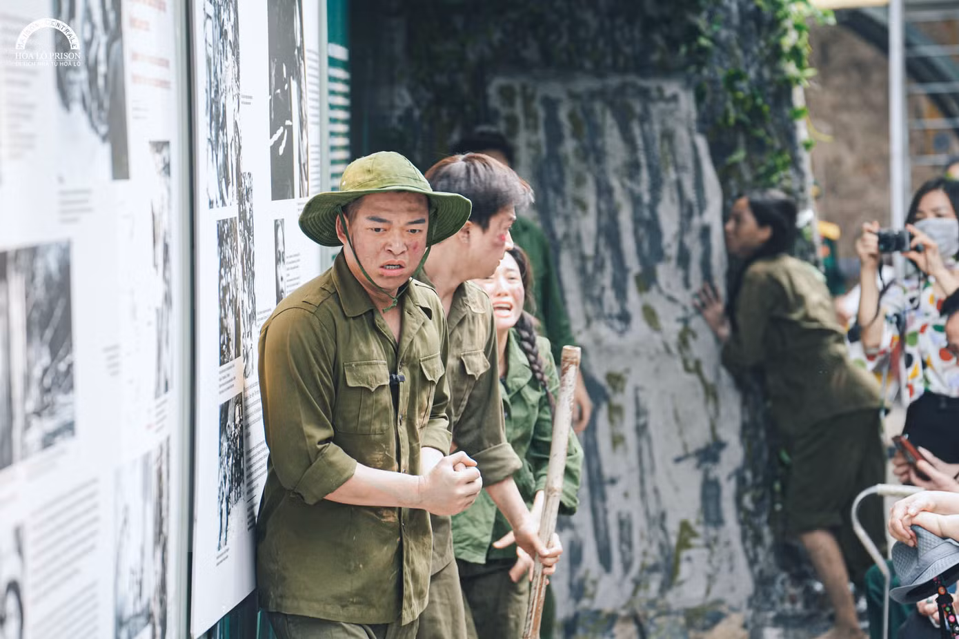 Trưng bày “Khúc ca hòa bình” ra mắt từ ngày 23/4 và kéo dài tới ngày 31/5 ở Nhà tù Hỏa Lò. - Ảnh: Di tích Nhà tù Hỏa Lò - Hoa Lo Prison Relic
