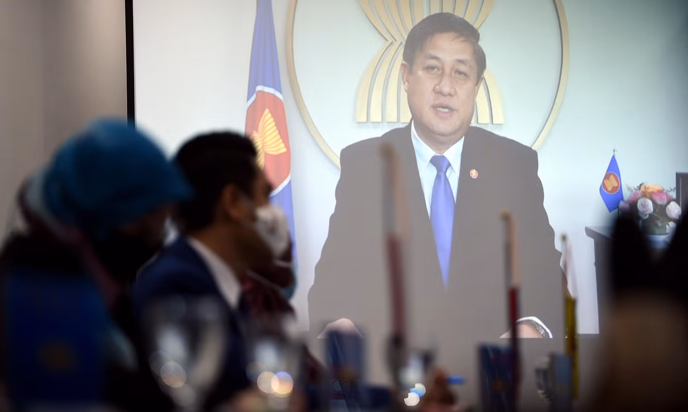 Ông Ekkaphab Phantahvong - Phó Tổng Thư ký ASEAN phụ trách Cộng đồng Văn hóa - Xã hội ASEAN phát biểu tại chương trình. Ảnh: Xuân Tùng