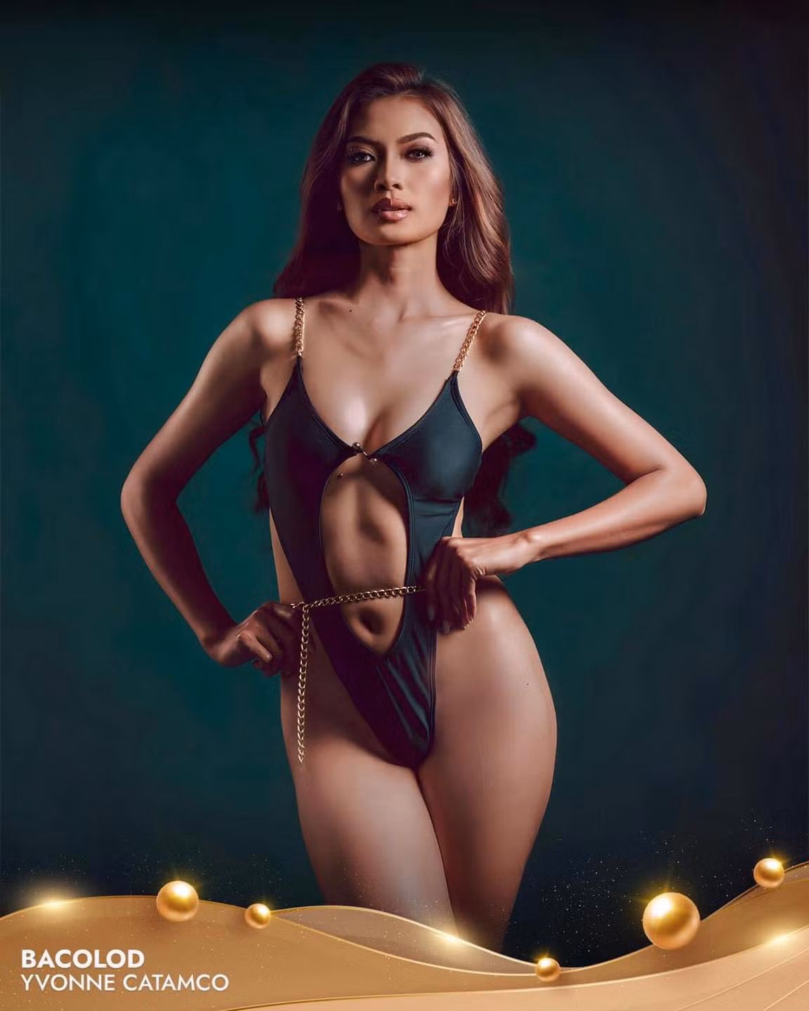 Yvonne Catamco - đại diện bang Bacolod diện áo tắm cut-out táo bạo.