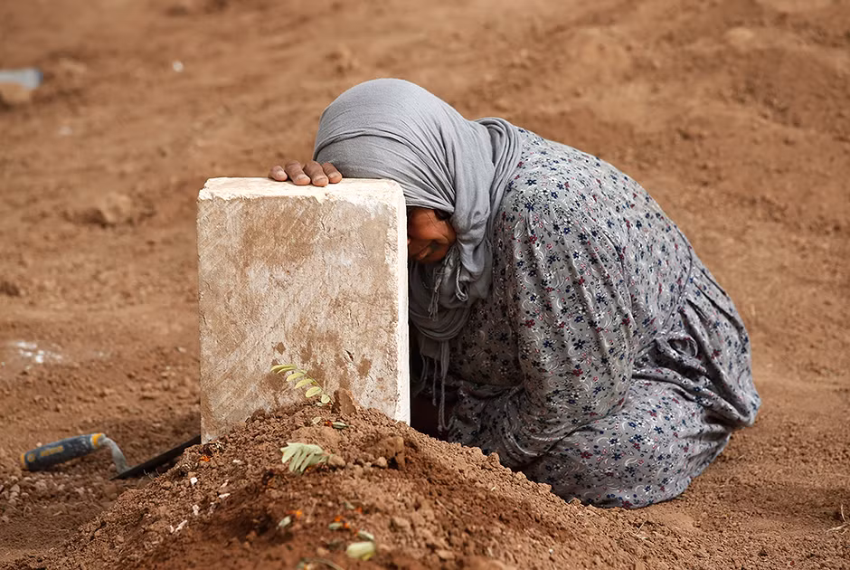 Khói đạn mịt mù gần biên giới Syria - Thổ Nhĩ Kỳ ảnh 4