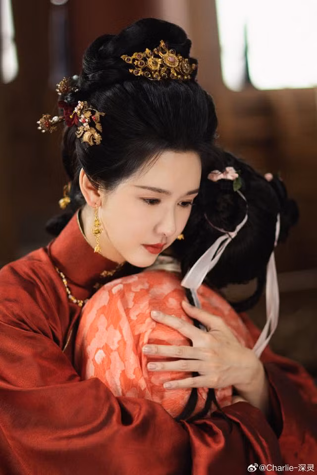 Quý Nữ là bất ngờ lớn của phim Hoa ngữ.