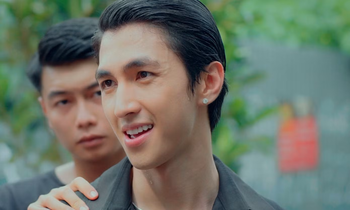 Trong phim mới nhất, Bình An tiếp tục đóng vai phản diện.