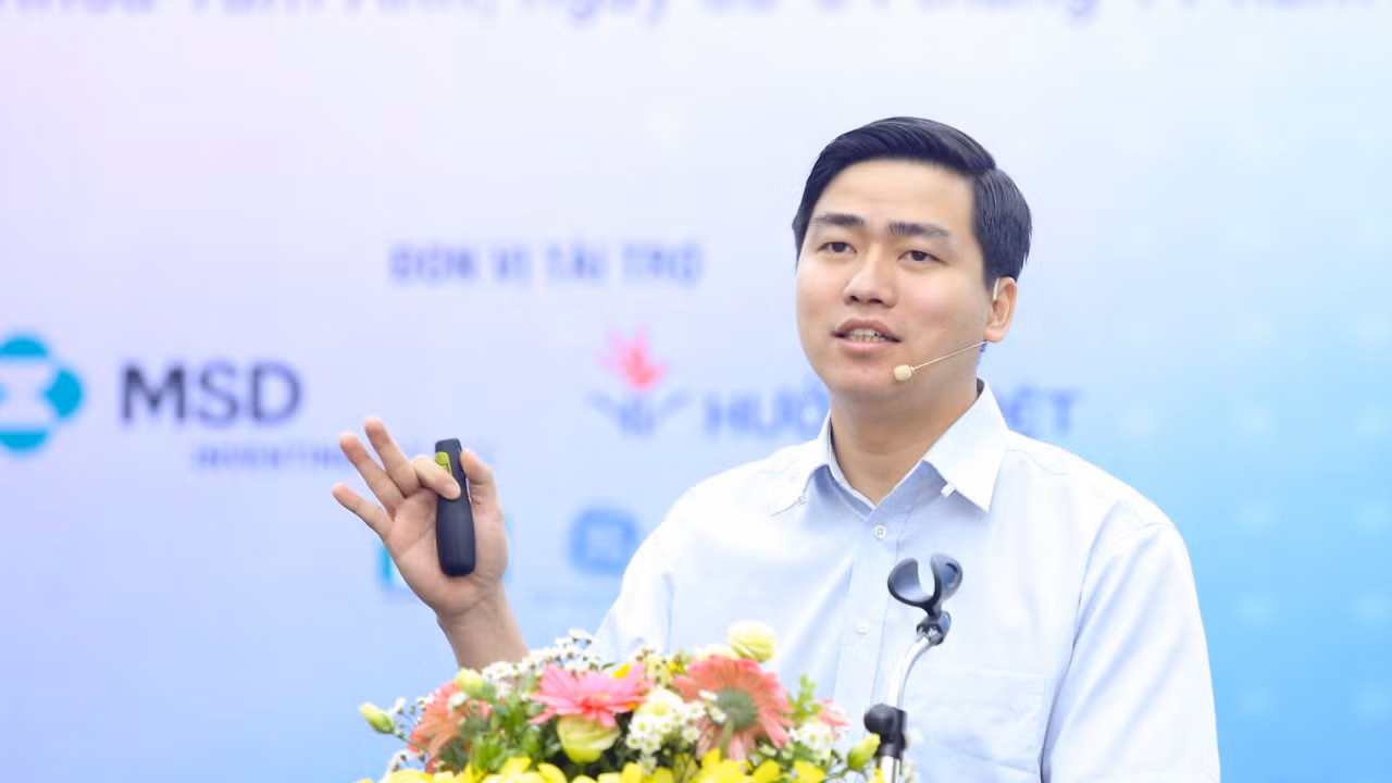 Tiến sĩ. BSPhan Chí Thành, Chánh VP TT Đào tạo và chỉ đạo tuyến - Bệnh viện Phụ sản Trung ương Tiến sĩ. BSPhan Chí Thành, Chánh VP TT Đào tạo và chỉ đạo tuyến - Bệnh viện Phụ sản Trung ương