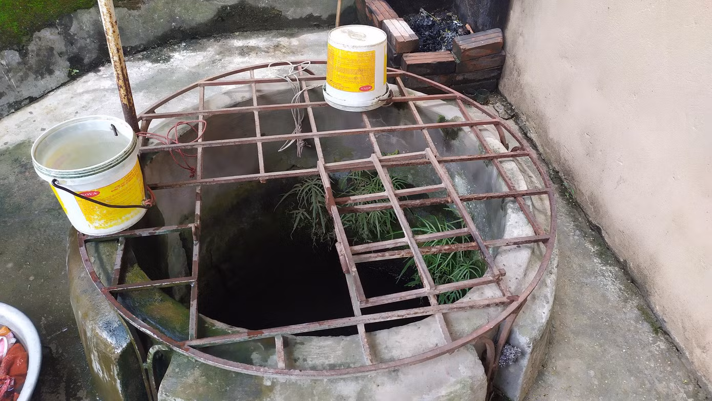 Kỳ lạ ngôi làng “đình không xà” giai thoại ly lỳ về 73 giếng cổ ở Hà Nội - Ảnh 4.