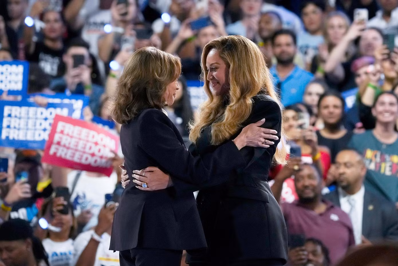 Beyoncé tham gia cuộc vận động tranh cử của bà Harris tại quê hương của nữ ca sĩ. Ảnh: INSTARimages.