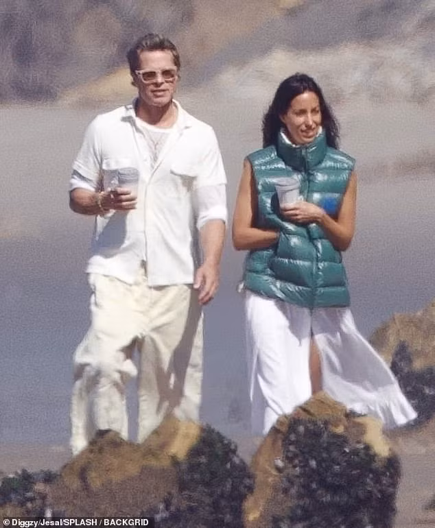 Ines de Ramon là niềm an ủi của Brad Pitt trong giai đoạn suy sụp do bị con cái chối bỏ. Ảnh: BackGrid.