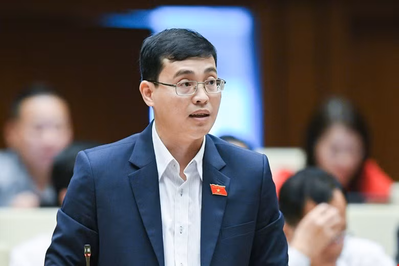 Ông Đỗ Đức Hiển, Ủy viên Thường trực Ủy ban Pháp luật của Quốc hội
