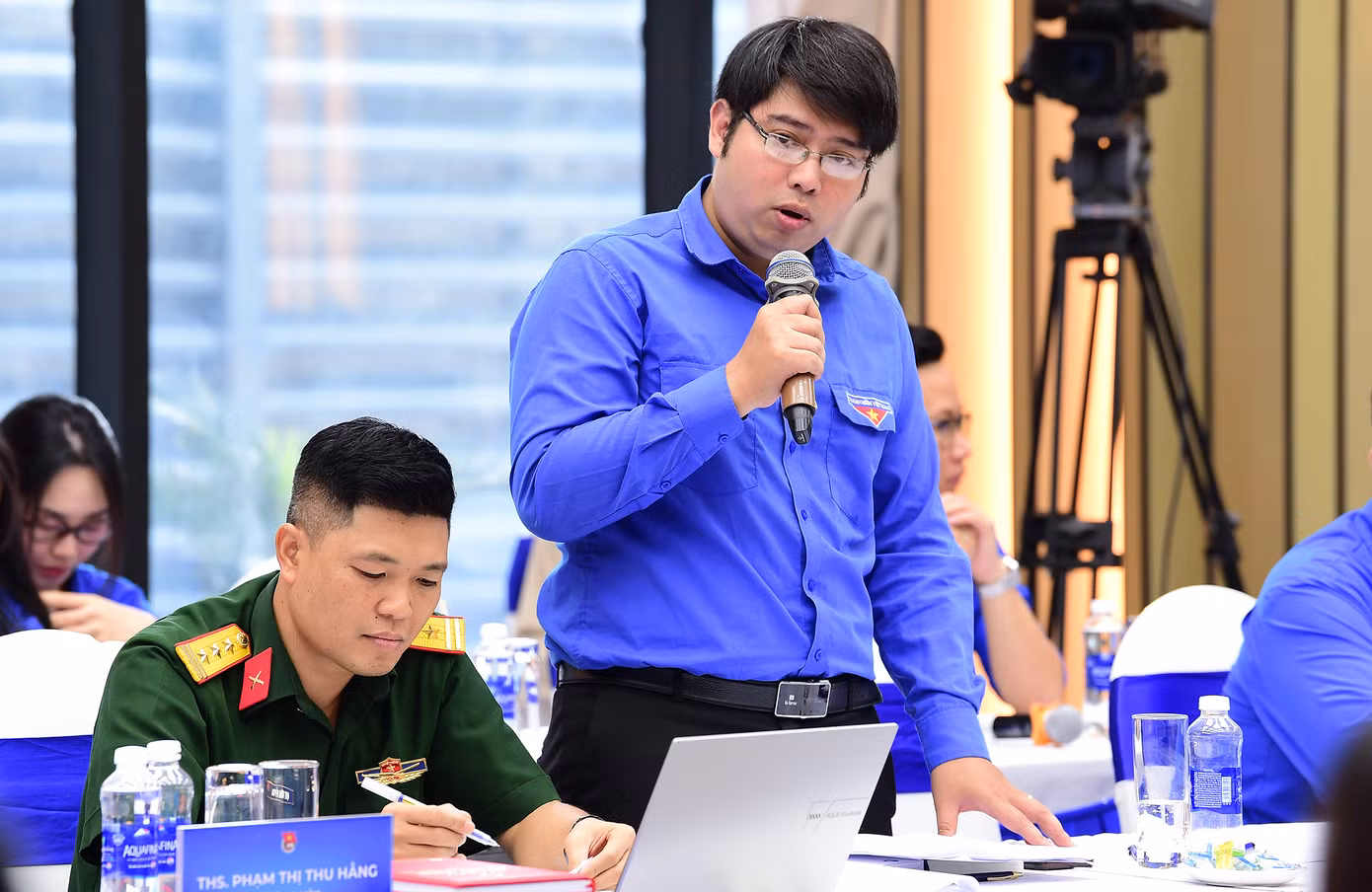 Các đại biểu trình bày tham luận tại hội thảo. Ảnh: Xuân Tùng