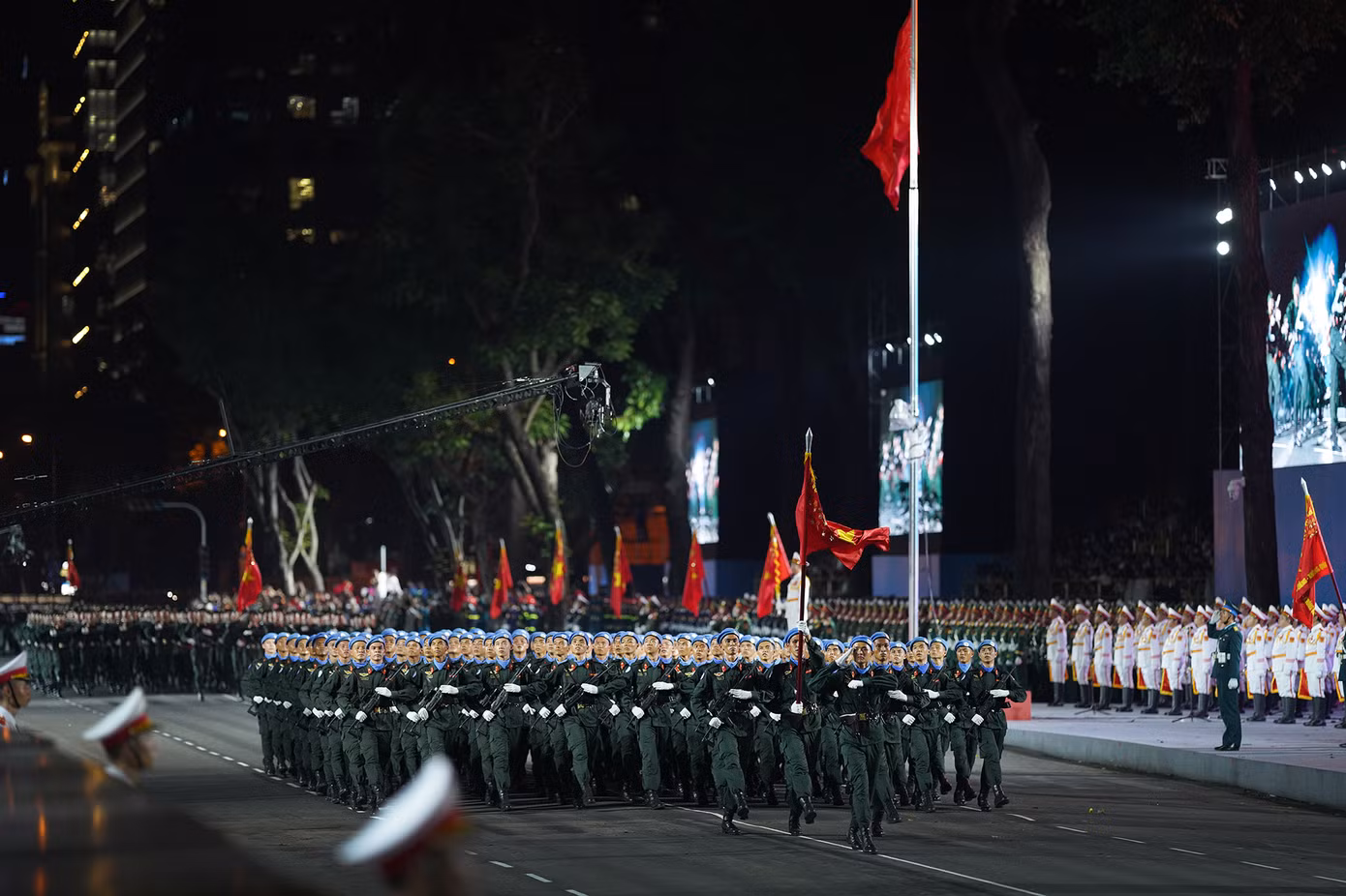 Khối nam sĩ quan Gìn giữ Hoà bình Liên Hợp Quốc.