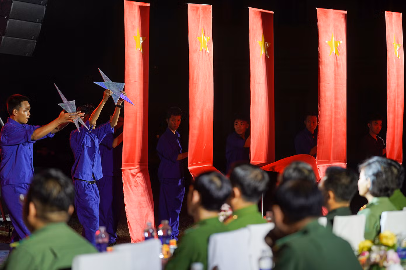 Trong thời gian qua, Đảng ủy CA TPHCM quan tâm chỉ đạo các cấp cán bộ Đoàn triển khai nhiều hoạt động quy mô lớn, có tính tạo mẫu.