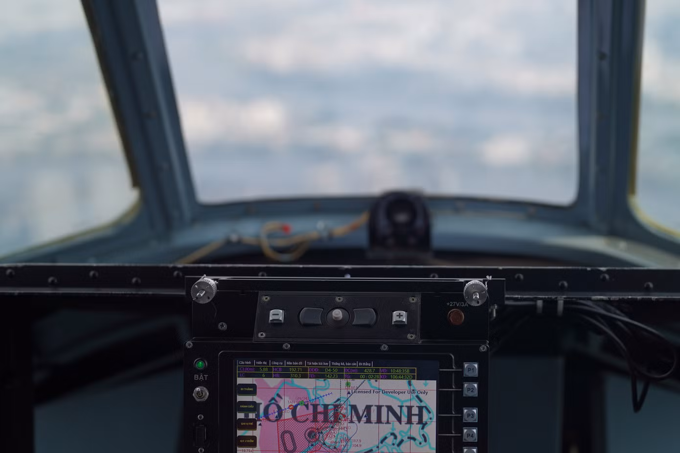 Việc thực hiện các bài bay vào không phận TPHCM được các lực lượng hiệp đồng chặt chẽ từ nhiều ngày qua.