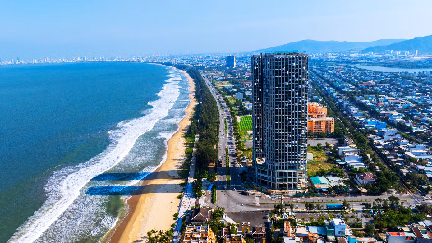 Thị trường BĐS Đà Nẵng được đánh giá sôi động bậc nhất với nhiều dự án hạ tầng cấp quốc gia. Quận Liên Chiểu là khu vực hưởng lợi nhiều nhất. Ảnh: Anh Vũ.