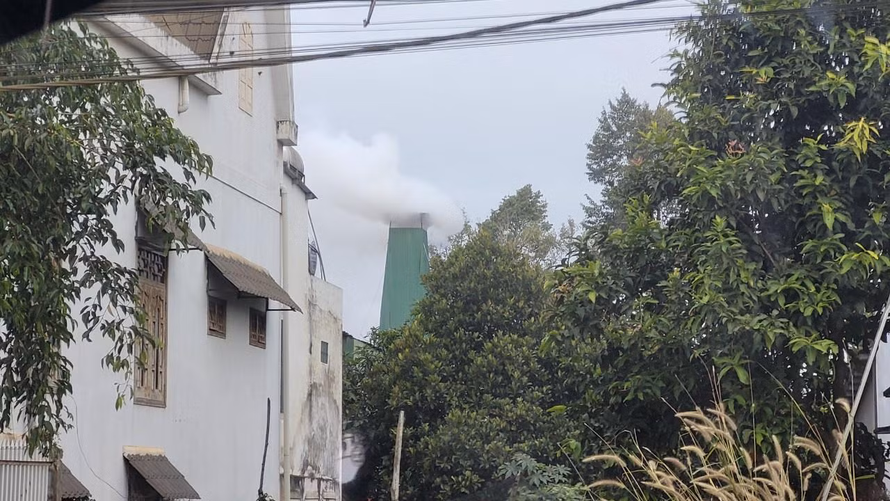 Lò sấy đặt ở khu dân cư đoạn qua huyện Đắk Mil