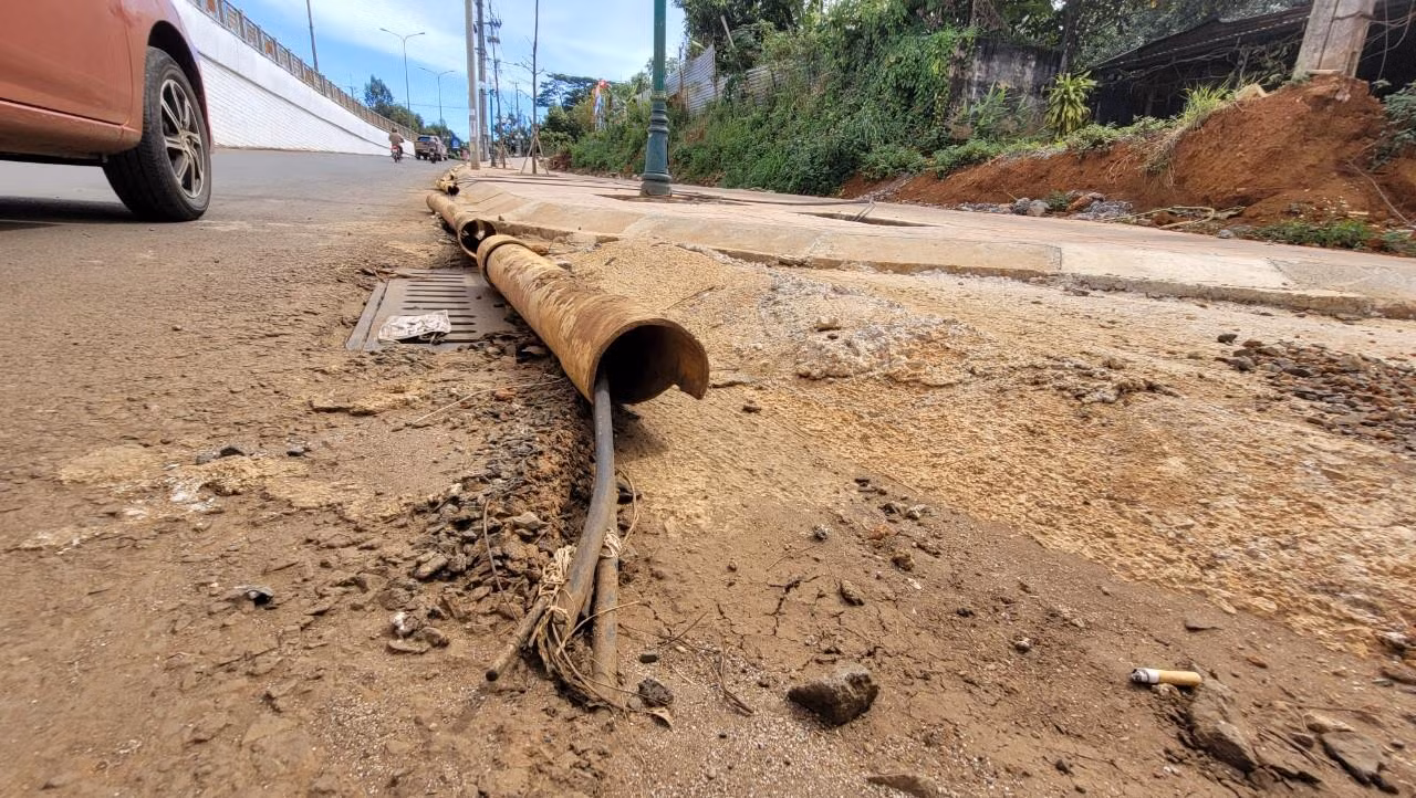 Cáp quang lộ thiên Cáp quang lộ thiên