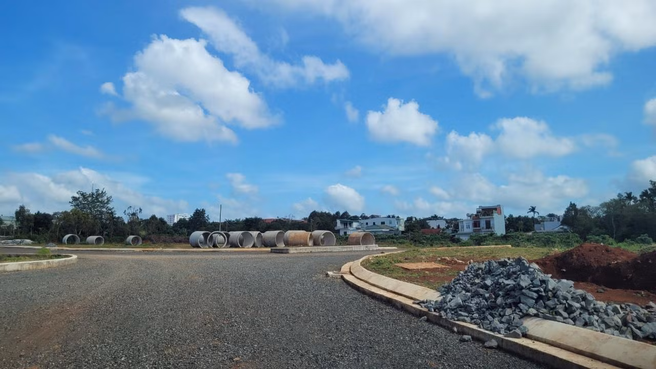 Nhà đầu tư làm chỉ được 500 m đường cấp phối