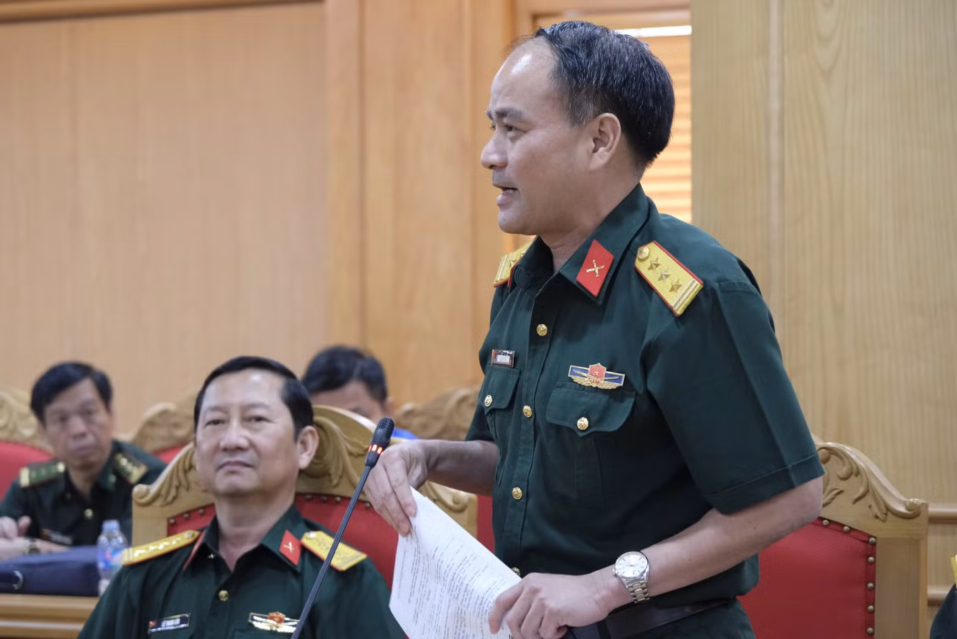 Đại diện lãnh đạo các ban, đơn vị trong Cụm Đoàn trực thuộc báo cáo tại hội nghị.