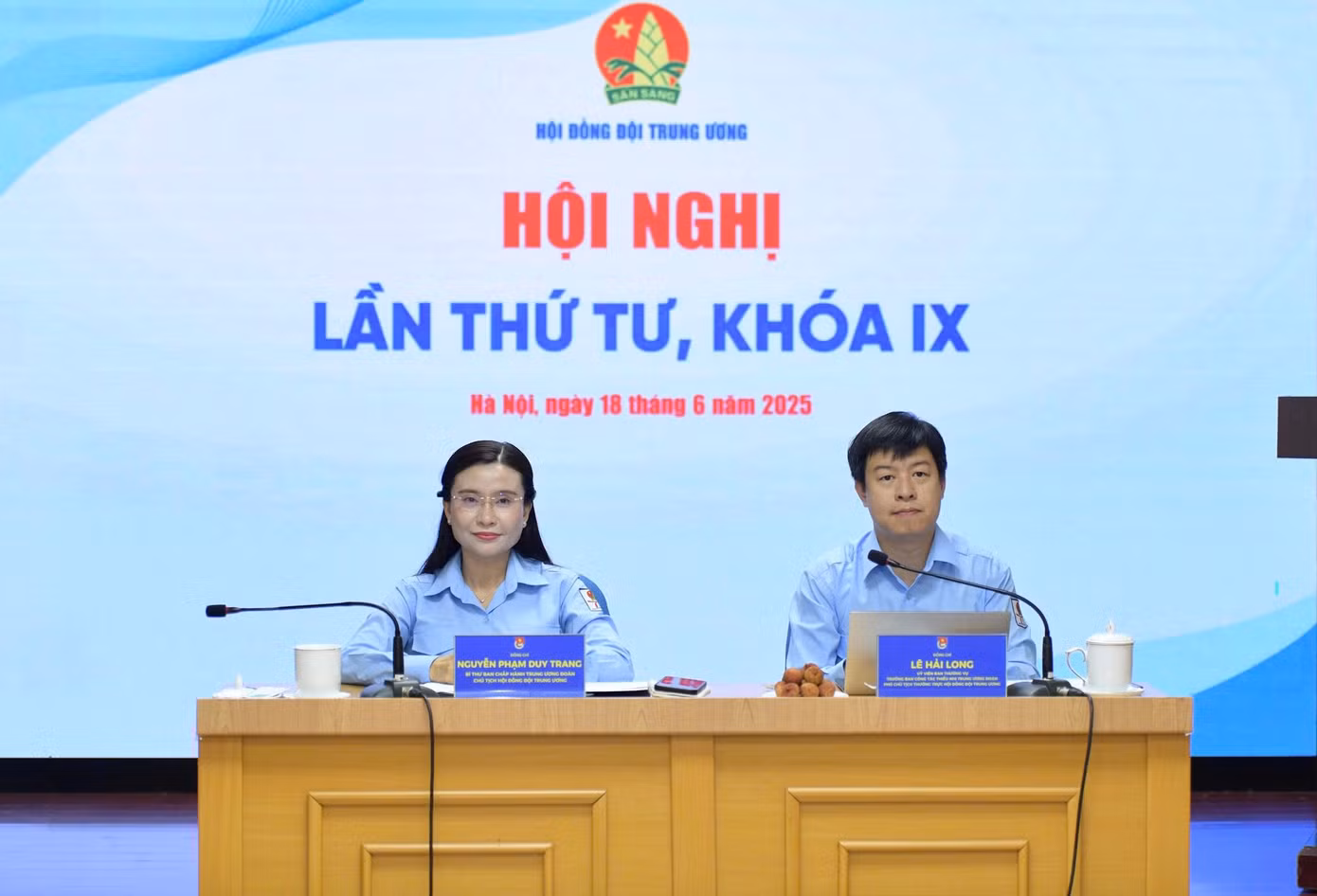 Chị Nguyễn Phạm Duy Trang - Bí thư Trung ương Đoàn, Chủ tịch Hội đồng Đội Trung ương ghi nhận và đánh giá cao tinh thần làm việc nghiêm túc, trách nhiệm của các đại biểu, ủy viên Hội đồng.