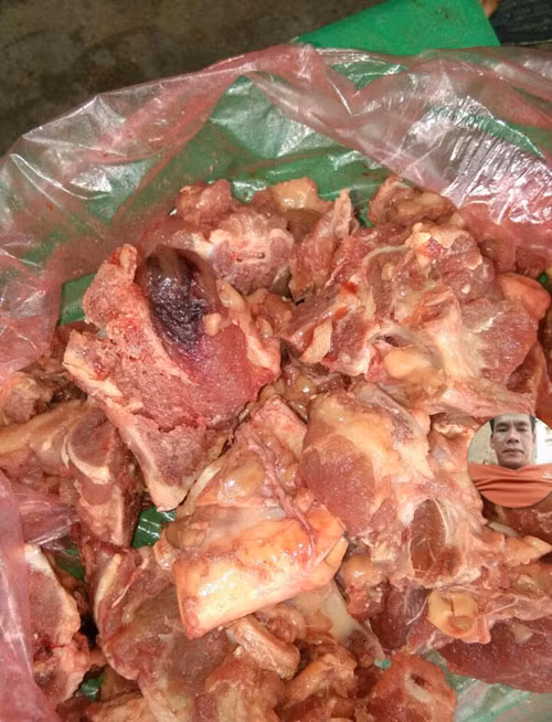 Đồng loạt cho trẻ nghỉ học vì nghi thực phẩm 'bẩn' ảnh 1