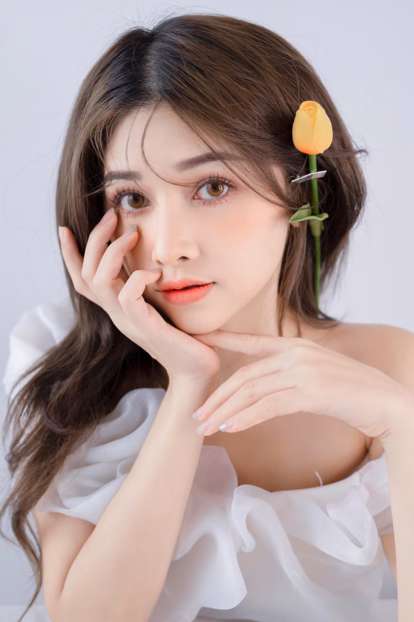 Vẻ ngoài xinh xắn của Như Quỳnh