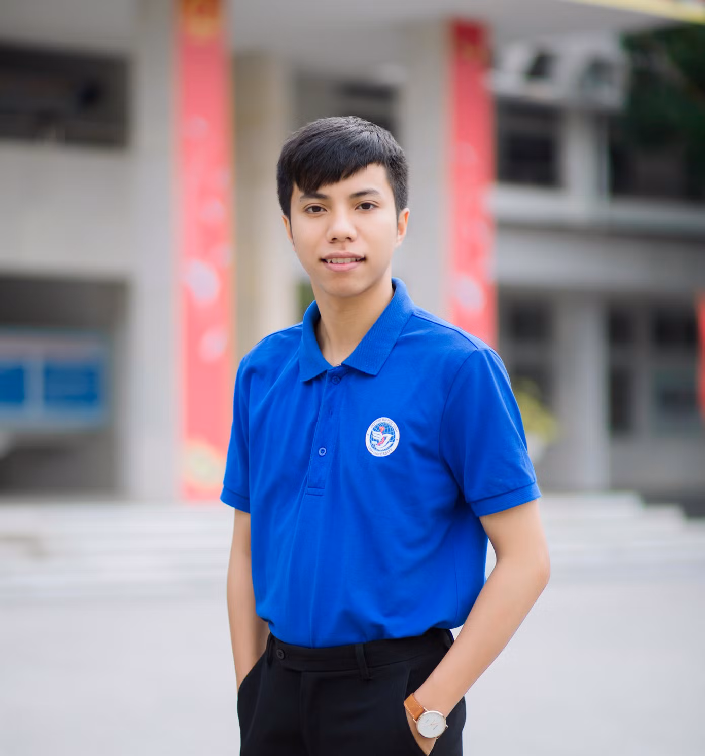 Phan Viết Đại - lớp Báo chí, Trường Khoa học Xã hội và Nhân văn, Trường Đại học Vinh.