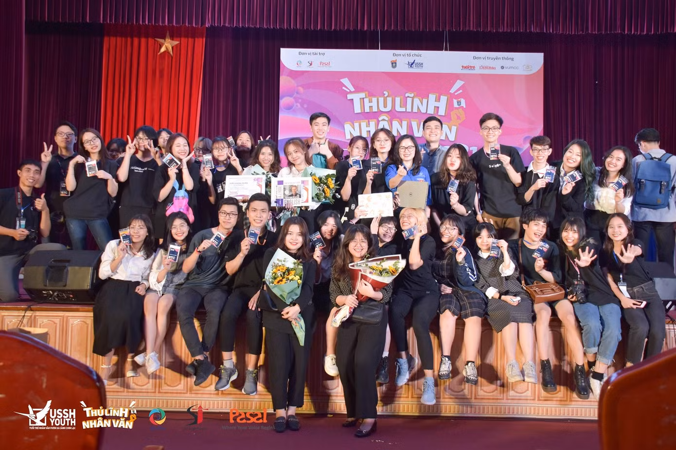 “Thủ lĩnh Nhân văn” - một trong những chương trình nổi bật năm học 2020 - 2021 của Đại học Khoa học Xã hội và Nhân văn