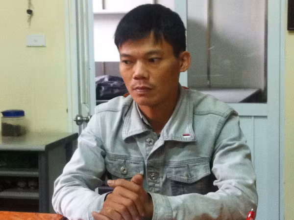 Nguyễn Đăng Hưng tại cơ quan Công an