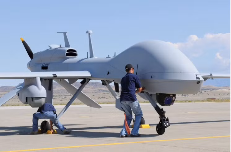 Một chiếc UAV MQ-1C Gray Eagle của Mỹ. (Ảnh: Reuters)