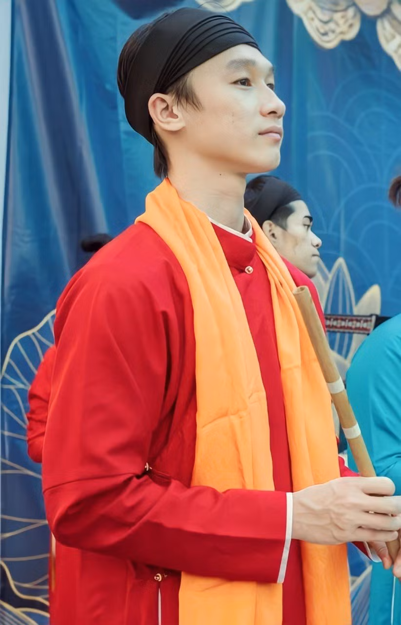 Lương Phạm Việt Anh - Trưởng ban Chuyên môn của CLB FTI. Lương Phạm Việt Anh - Trưởng ban Chuyên môn của CLB FTI.