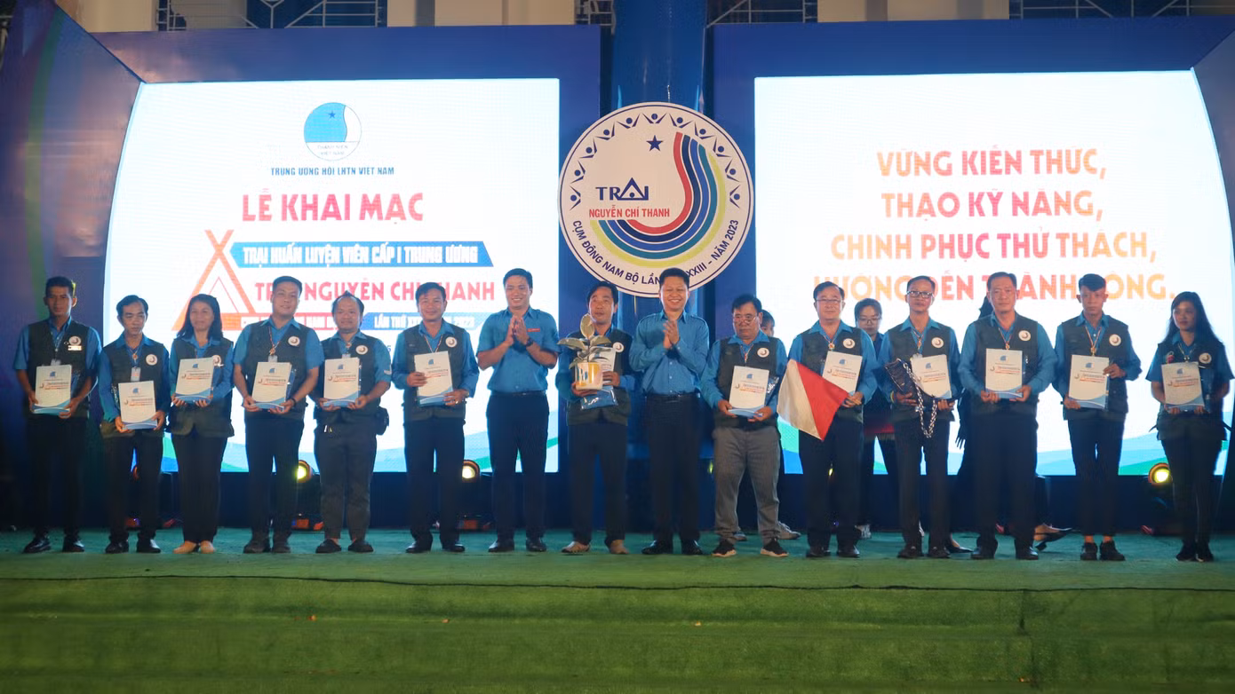 Ban Giám khảo, Tổ thư ký Trại Huấn luyện viên cấp I Trung ương – Trại Nguyễn Chí Thanh cụm Đông Nam bộ lần thứ 23 năm 2023 ra mắt.
