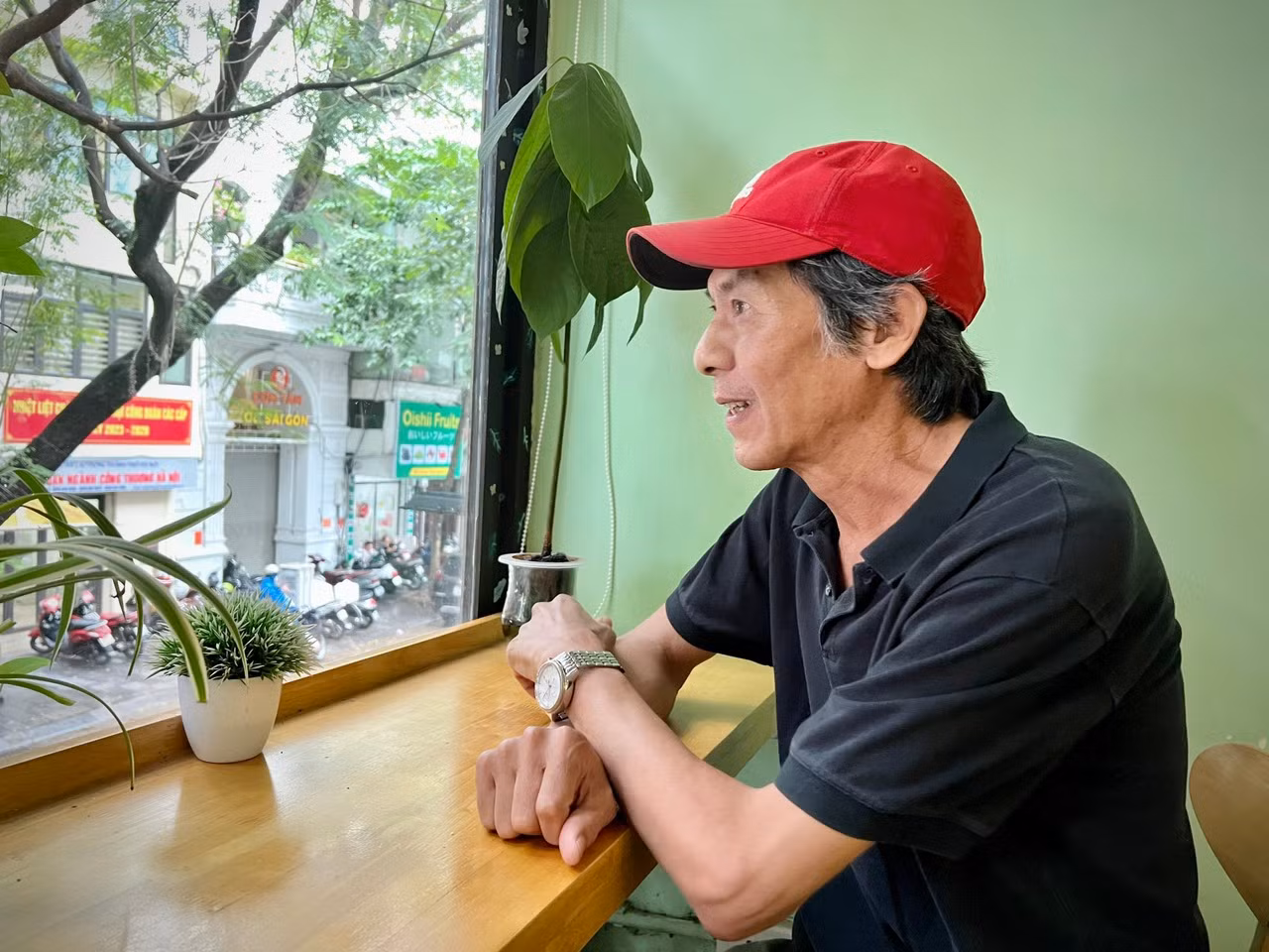 NSND Bùi Bài Bình từng là chủ quán cà phê. Ảnh: Ngọc Ánh.
