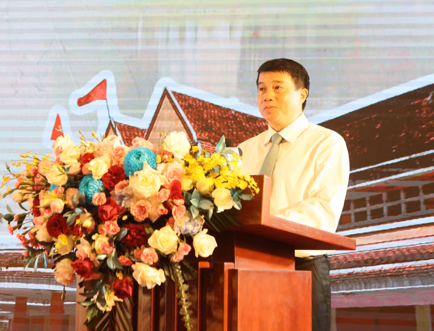 Bí thư Tỉnh ủy Lâm Đồng Y Thanh Hà Niê Kđăm khẳng định Lâm Đồng là nơi hội tụ giữa thiên nhiên kỳ vĩ, văn hóa đa sắc màu và những khát vọng vươn lên mạnh mẽ.