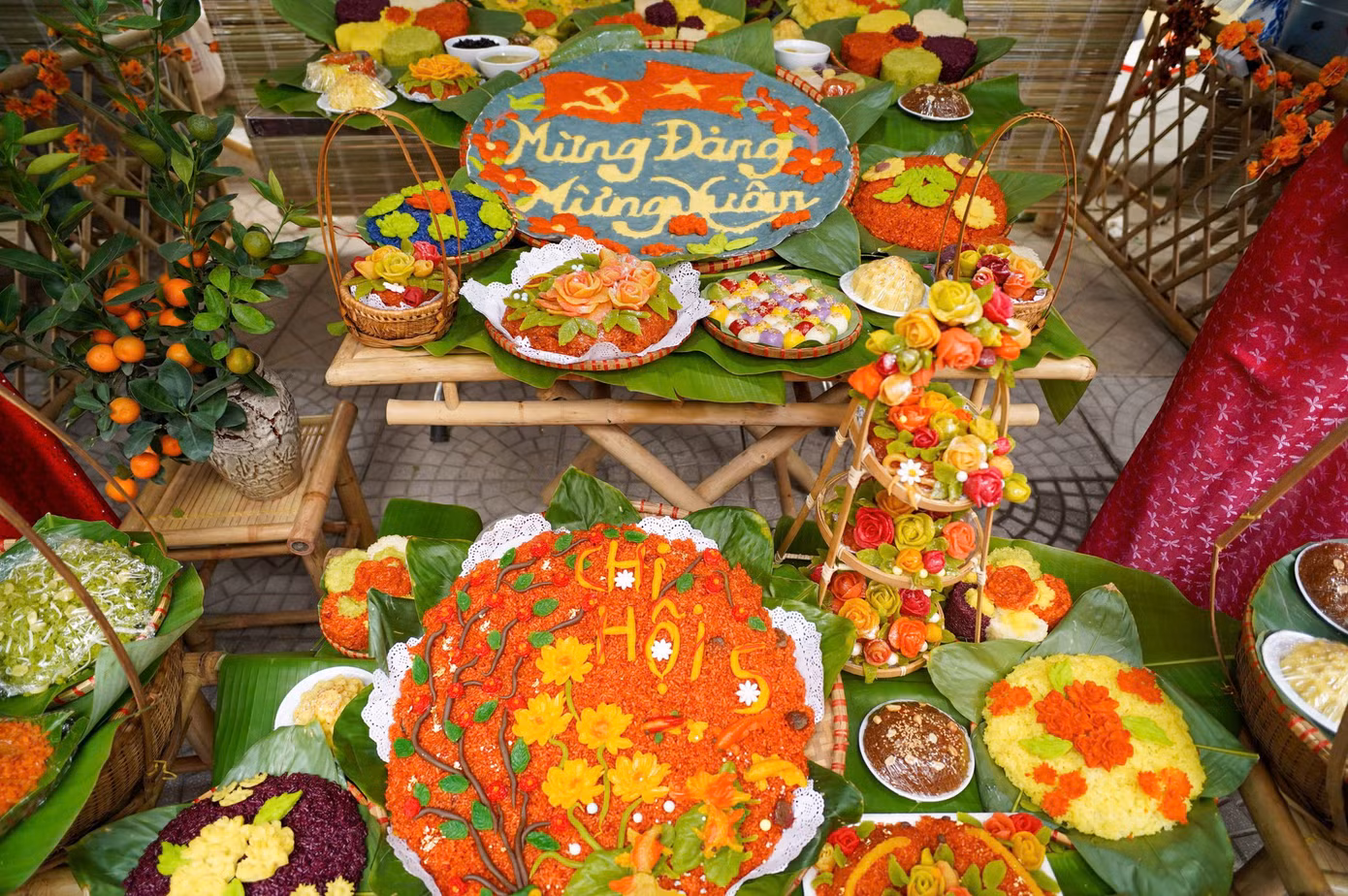 Những mâm xôi có tạo hình độc, lạ ở làng Phú Thượng ảnh 13 Những mâm xôi có tạo hình độc, lạ ở làng Phú Thượng ảnh 13
