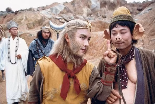 Năm 1996, Trương Vệ Kiện đóng vai chính trong bộ phim truyền hình Tây Du Ký của TVB và đã giành giải thưởng "Diễn viên đáng nhớ nhất" cho vai diễn Tôn Ngộ Không. Tuy nhiên, sau vai diễn đình đám này, do những mâu thuẫn với công ty quản lý, sự nghiệp diễn xuất của Trương Vệ Kiện bị ảnh hưởng