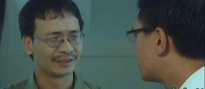 Nghệ sĩ Đức Khuê, Lê Vi trong phim. Nghệ sĩ Đức Khuê, Lê Vi trong phim.