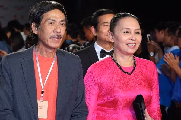 NSND Bùi Bài Bình và NSƯT Ngọc Thu.
