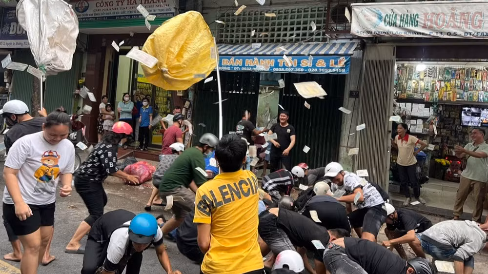 Dư luận xã hội phản đối những biến tướng của giật cô hồn.