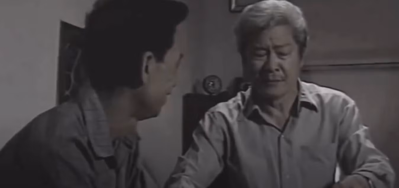 Một số hình ảnh của nghệ sĩ Hữu Độ trên phim. Một số hình ảnh của nghệ sĩ Hữu Độ trên phim.