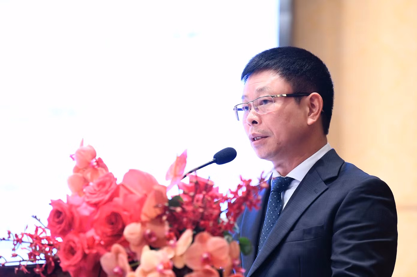 Nhà báo Phùng Công Sưởng - Tổng biên tập báo Tiền Phong, Trưởng ban tổ chức Hoa hậu Việt Nam 2024.