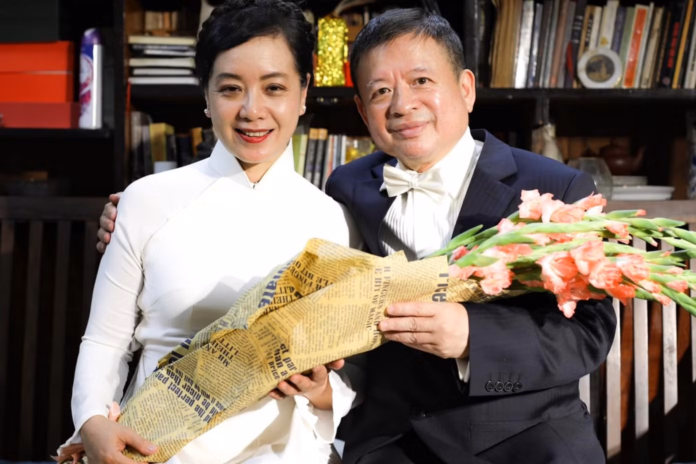 NSƯT Chiều Xuân bên ông xã - nhạc sĩ Đỗ Hồng Quân.