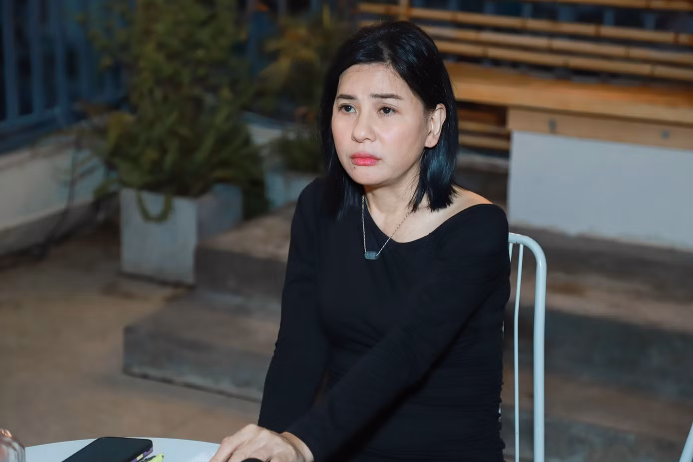Diễn viên Cát Phượng bị phạt vì phát ngôn sai sự thật về đại dịch COVID-19.