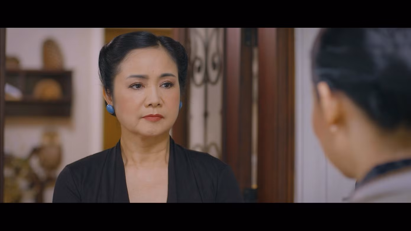 Bà Lan cay nghiệt, dễ nổi nóng với tất cả mọi người.