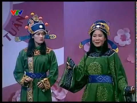 Nghệ sĩ Thu Hương tham gia Táo Quân mùa đầu tiên.