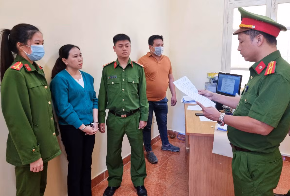 Bà Trang bị khởi tố, bắt tạm giam