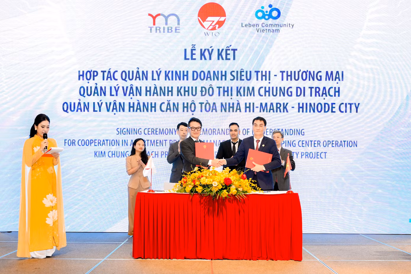 Một số hình ảnh tại lễ kí kết.