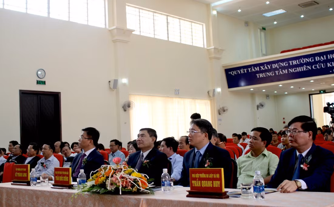 Thành lập phân hiệu Đại học Luật Hà Nội tại Đắk Lắk ảnh 1