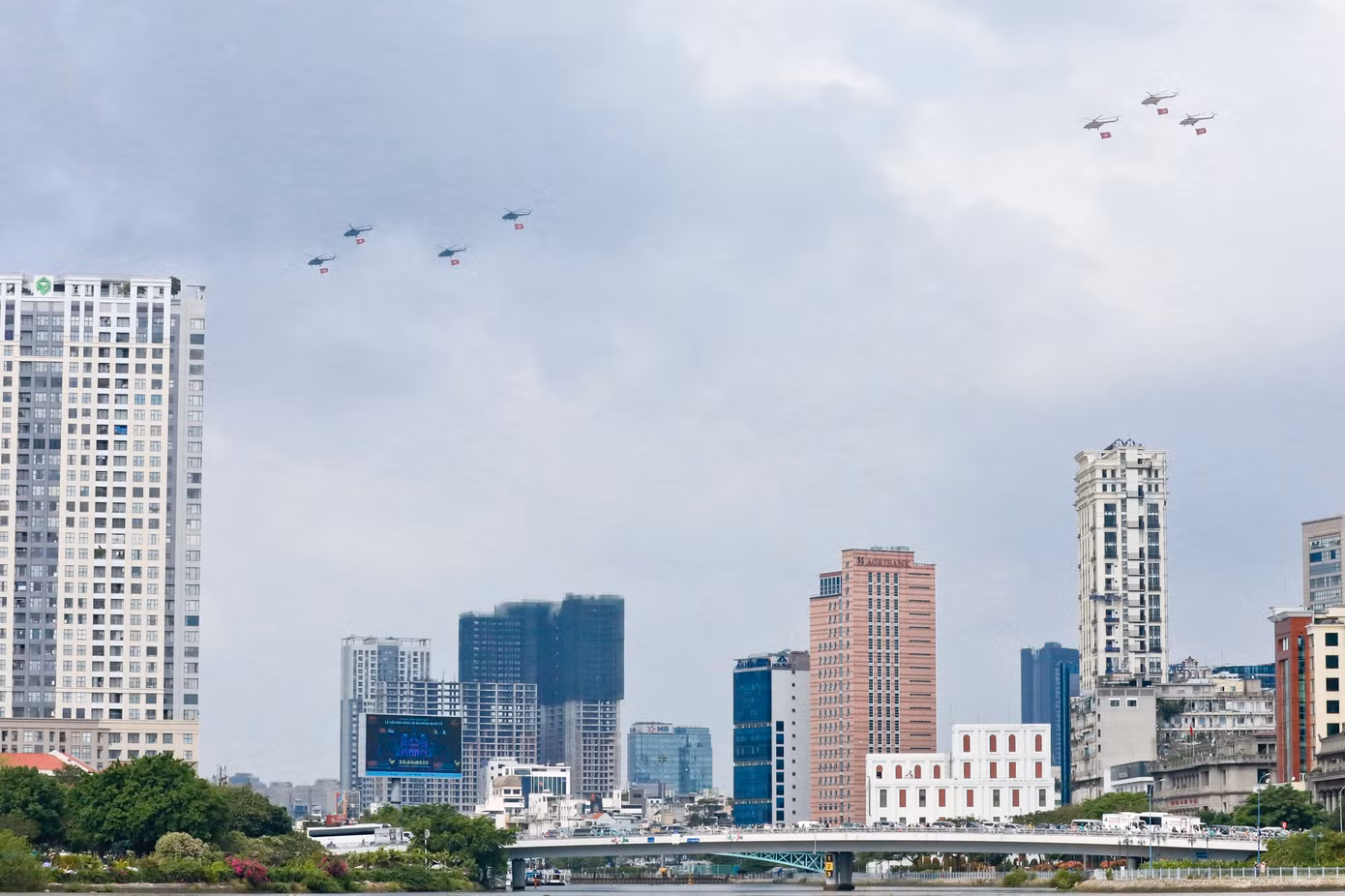 Vào tối hôm nay (18/4) sẽ diễn ra buổi hợp luyện tại đường Lê Duẩn, quận 1.