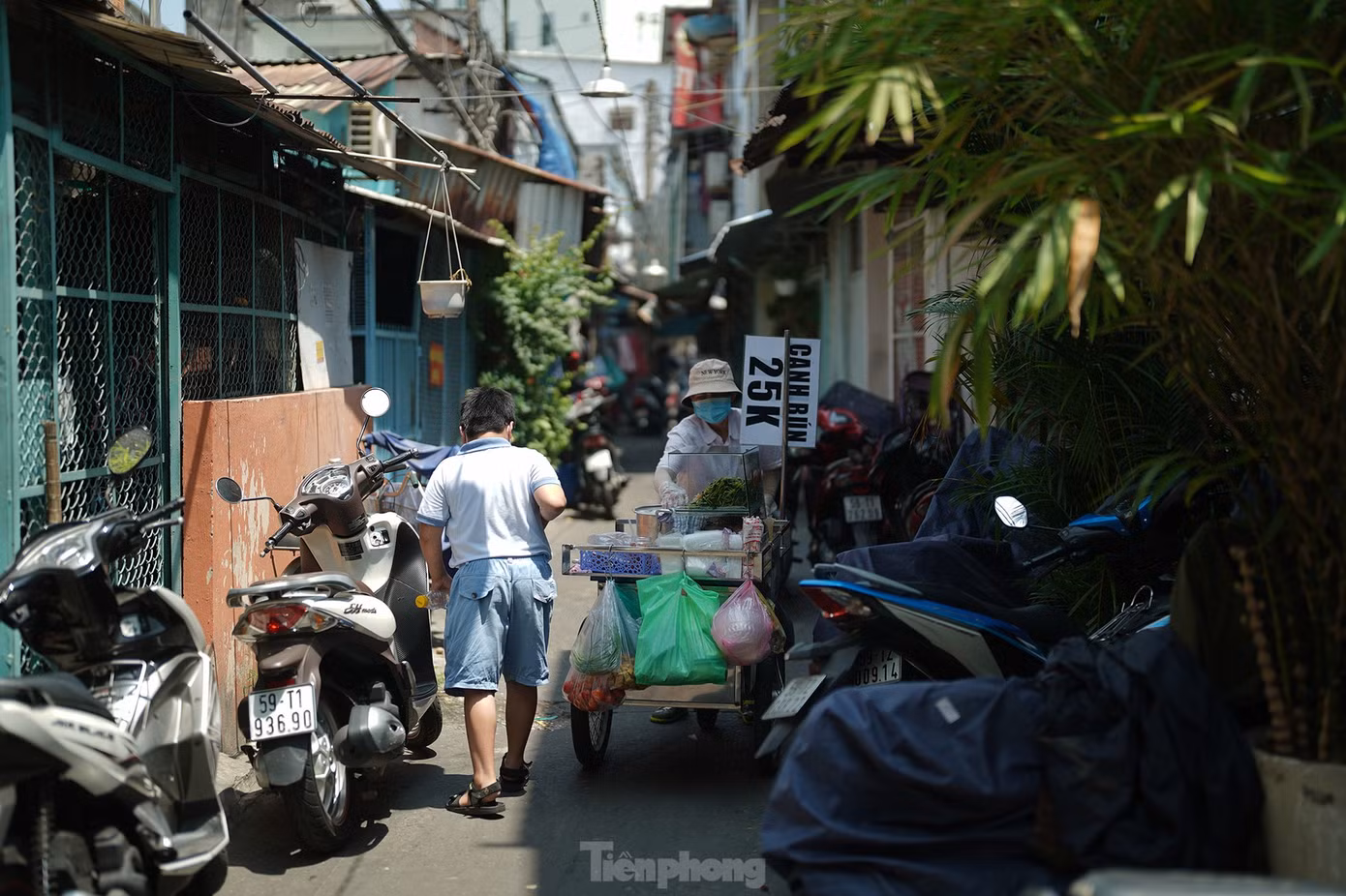 Từ đây, người dân khu Mả Lạng sẽ được sửa sang nhà cửa, mua bán đất đai.