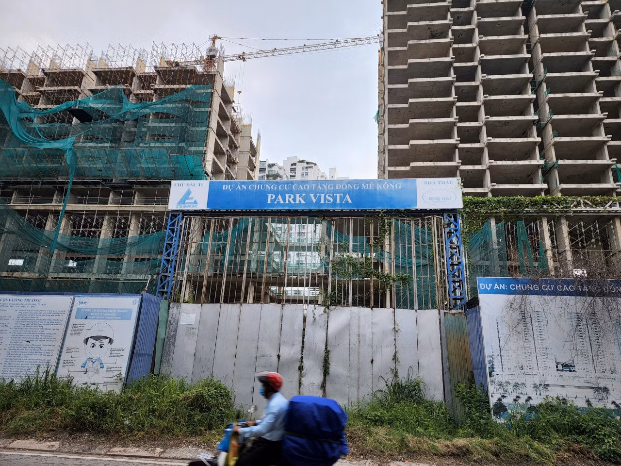 Thời gian tới, TPHCM sẽ tiếp tục tập trung tháo gỡ 71 kiến nghị của 48 dự án liên quan đến thủ tục đầu tư xây dựng.