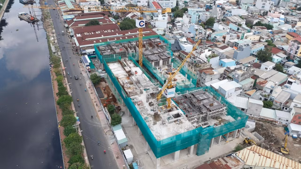 Hiện tại, 12 dự án đang được các sở, ngành rà soát, thực hiện theo chỉ đạo của UBND TPHCM.