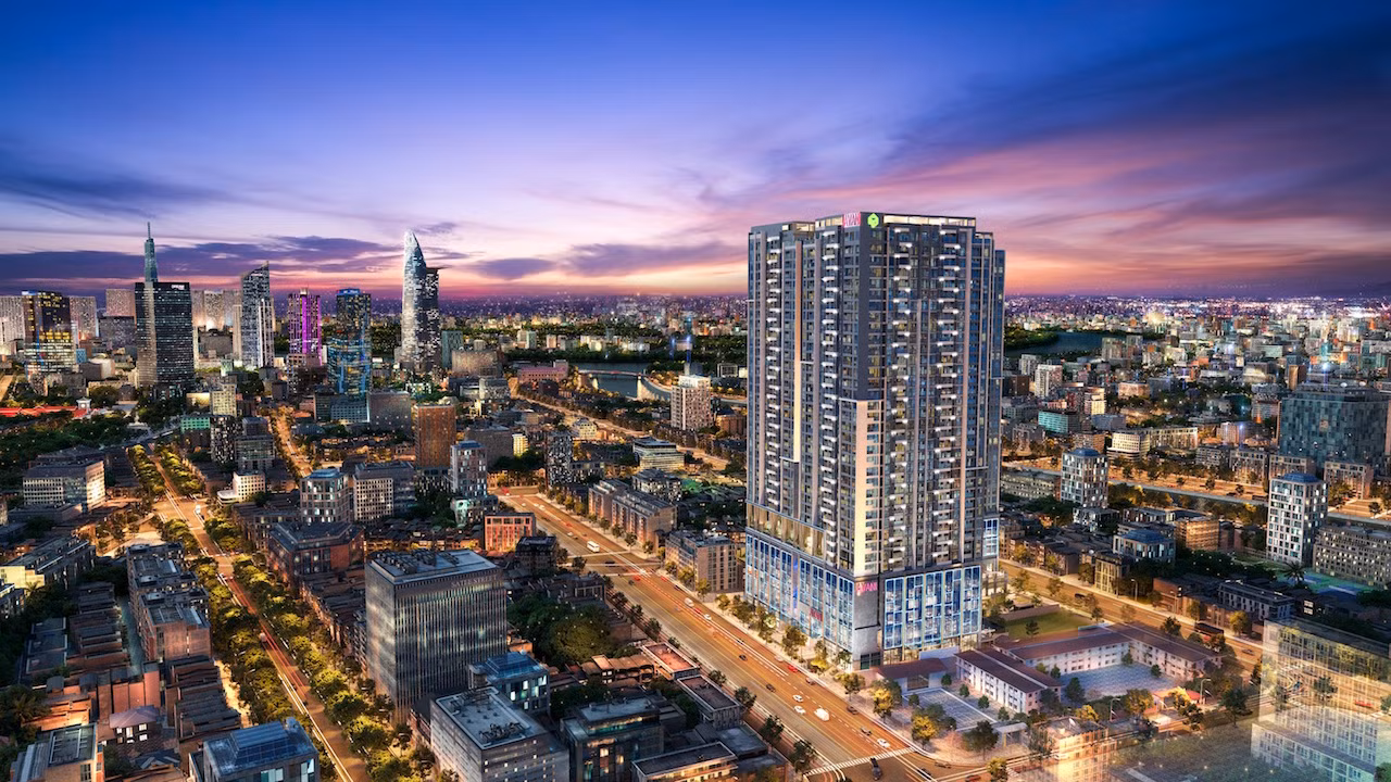 Tổ hợp căn hộ thương mại The Grand Manhattan đang được Công ty CP Đầu tư Xây dựng Ricons thi công trở lại.